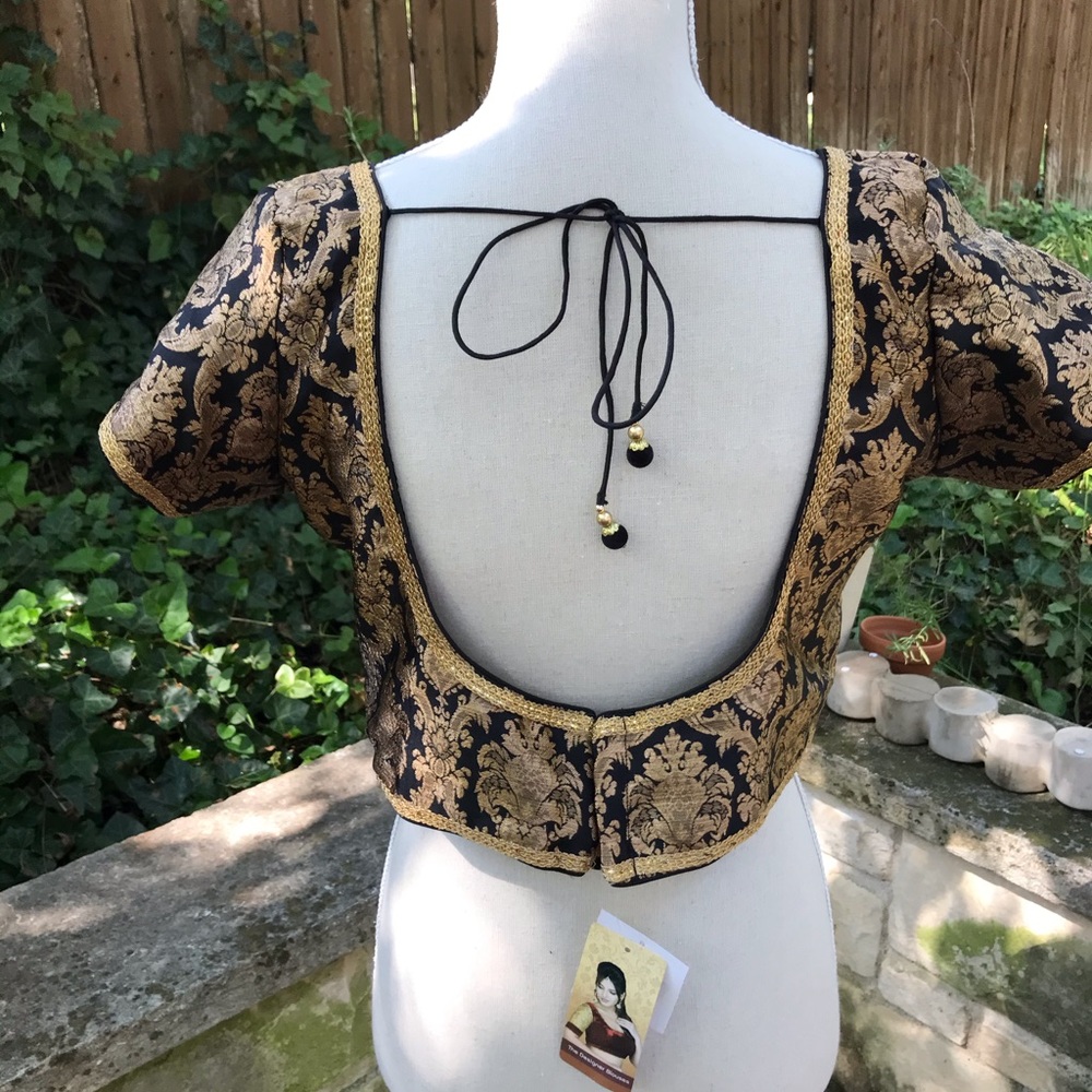 Brocade Sari Top - Picture 2 of 7